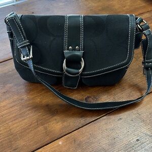 Elegant Black Shoulder Bag